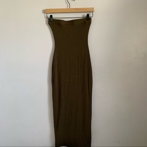 Fashion Nova • Strapless Tube Dress